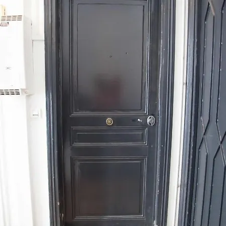 Charming Near Montmartre Daire *